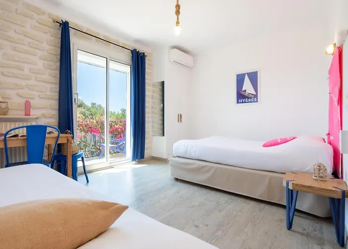 Almanarre - Eco-responsable Face à La 2* Hyères