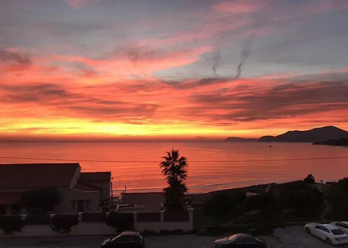 Almanarre - Eco-responsable Face à La Hotel Hyères