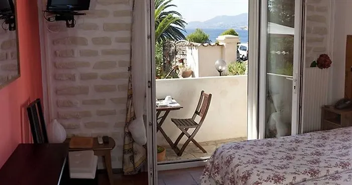 Almanarre - Eco-responsable Face à La Hotel