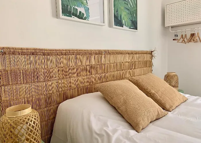 Almanarre - Eco-responsable Face à La Hotel Hyères