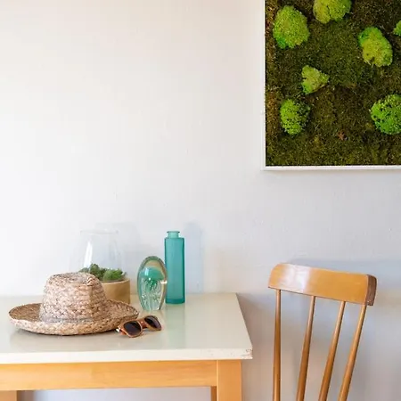 Almanarre - Eco-responsable Face A La 2*