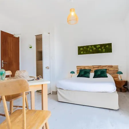 Almanarre - Eco-responsable Face A La イエール