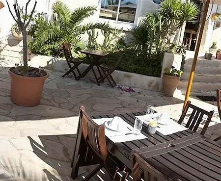 Almanarre - Eco-responsable Face A La 2* Hyères