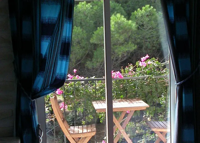 Almanarre - Eco-responsable Face A La מלון 2*